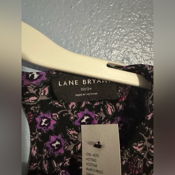 Lane Bryant Relaxed Blouson-Sleeve Banded-Botton Top - Picture 5 of 6